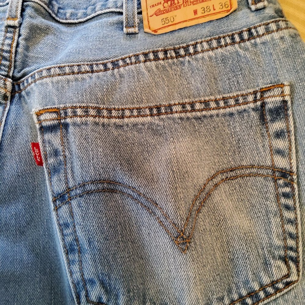 Levis 550 size 38x36